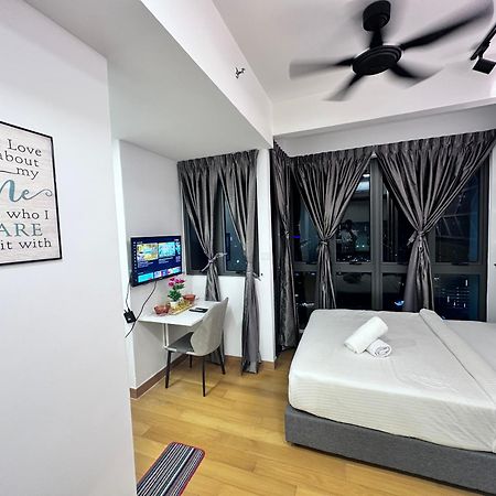 דירות קואלה לומפור The Luxe Infinitum Klcc By Kl Malaysia מראה חיצוני תמונה