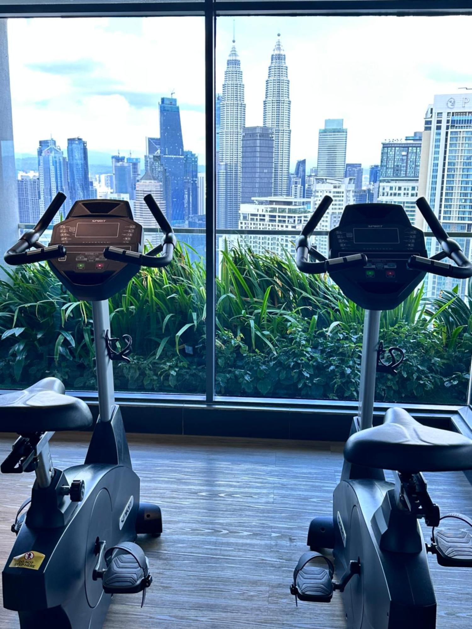 דירות קואלה לומפור The Luxe Infinitum Klcc By Kl Malaysia מראה חיצוני תמונה