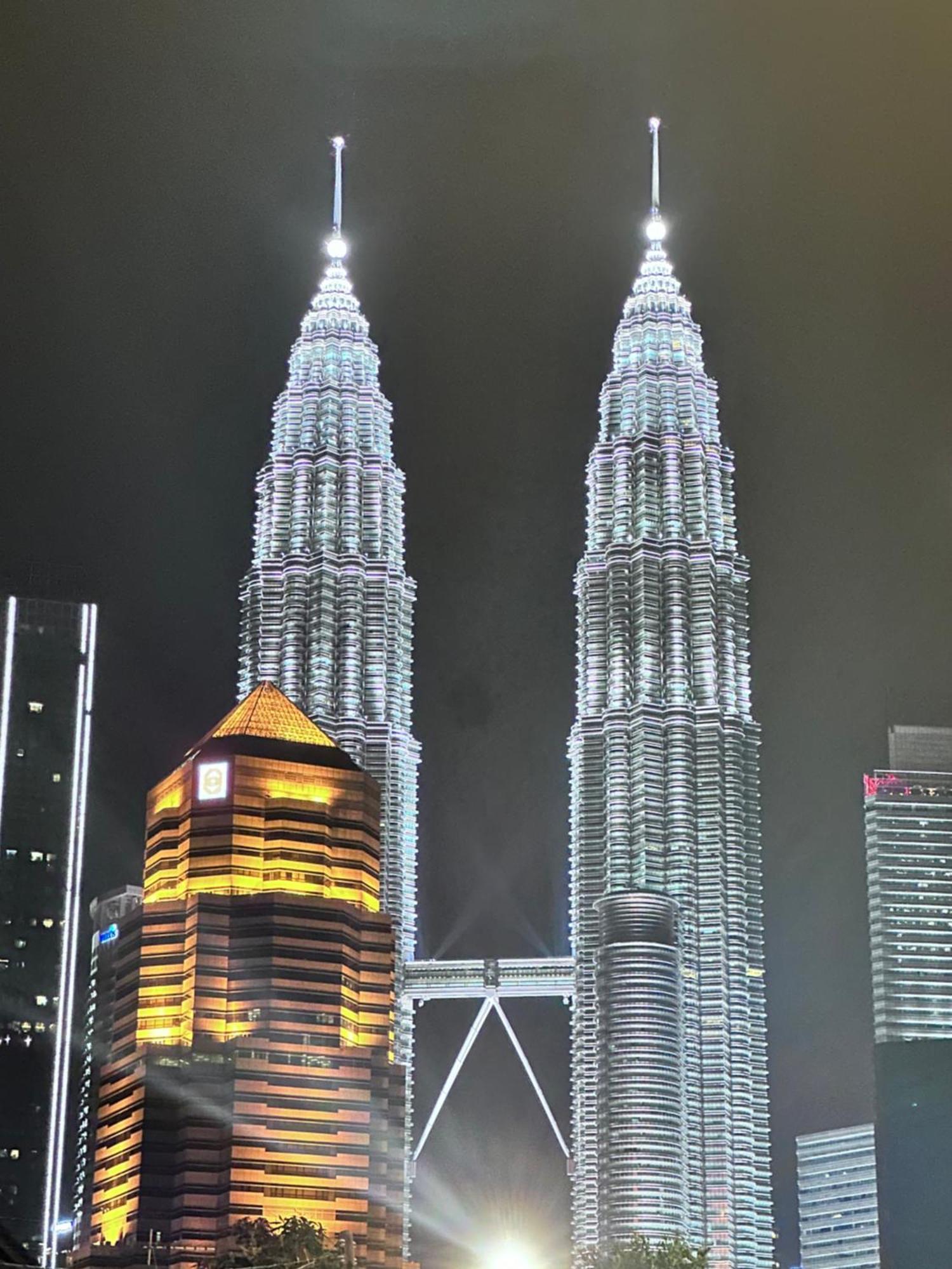 דירות קואלה לומפור The Luxe Infinitum Klcc By Kl Malaysia מראה חיצוני תמונה