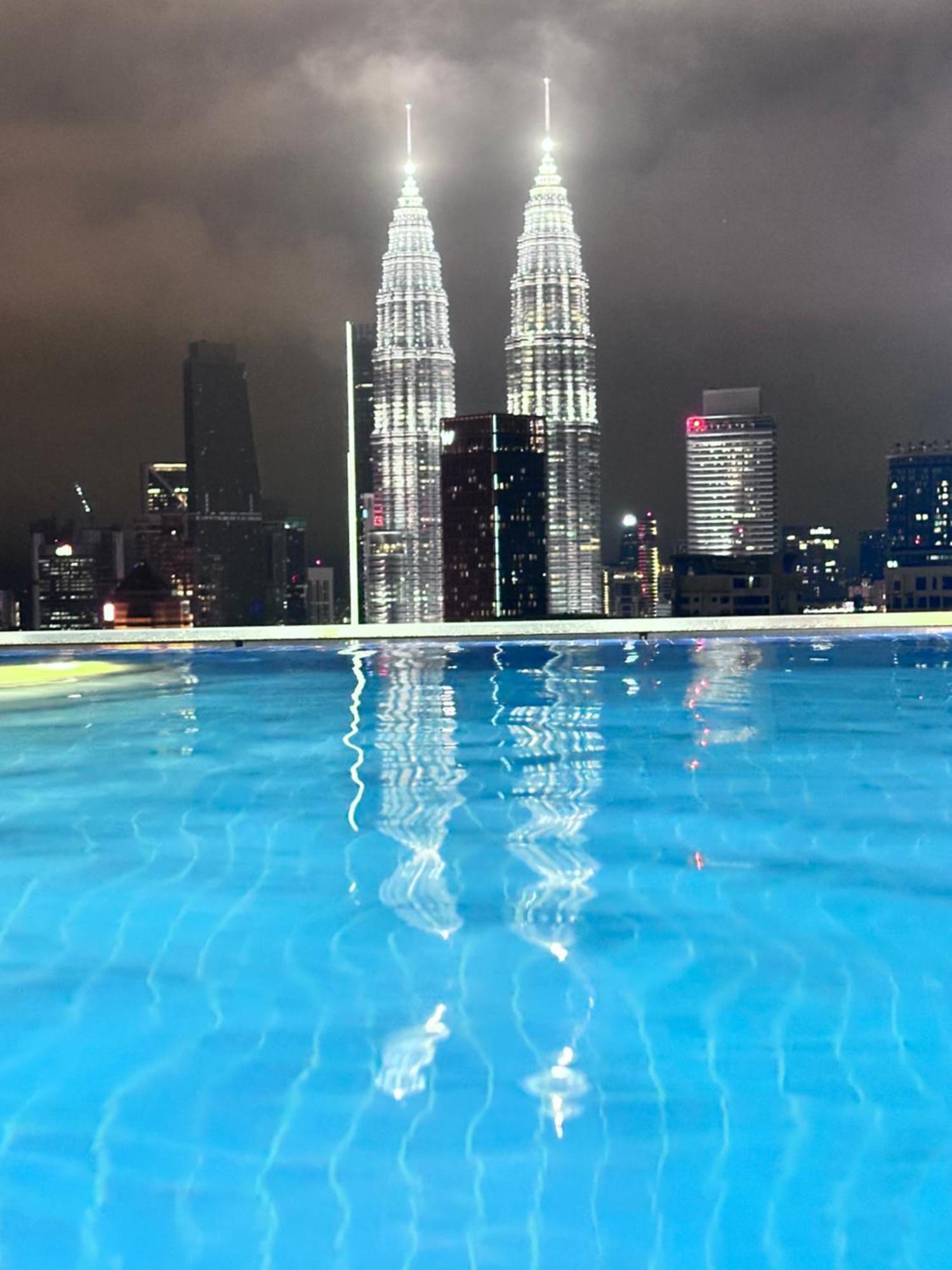 דירות קואלה לומפור The Luxe Infinitum Klcc By Kl Malaysia מראה חיצוני תמונה